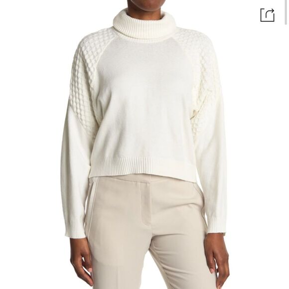 Bb Dakota Wing Commander Ivory Sweater - Picture 1 of 8